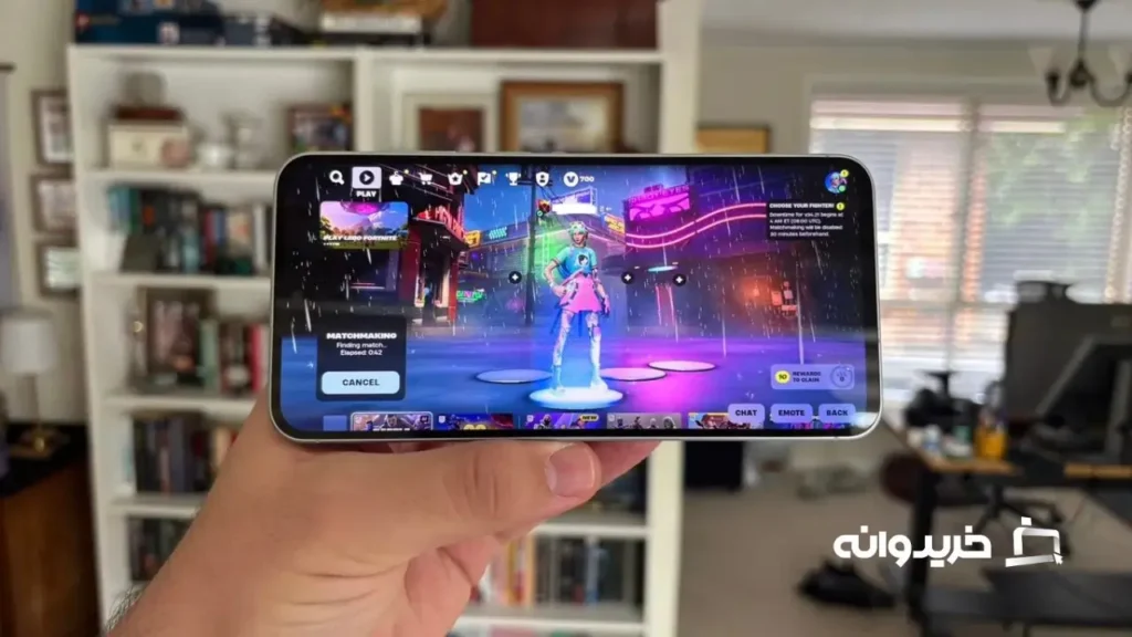 بررسی گوشی سامسونگ گلکسی ای 56 12 While Fortnite looks good on the Galaxy A56, the phone struggles with high-intensity tasks