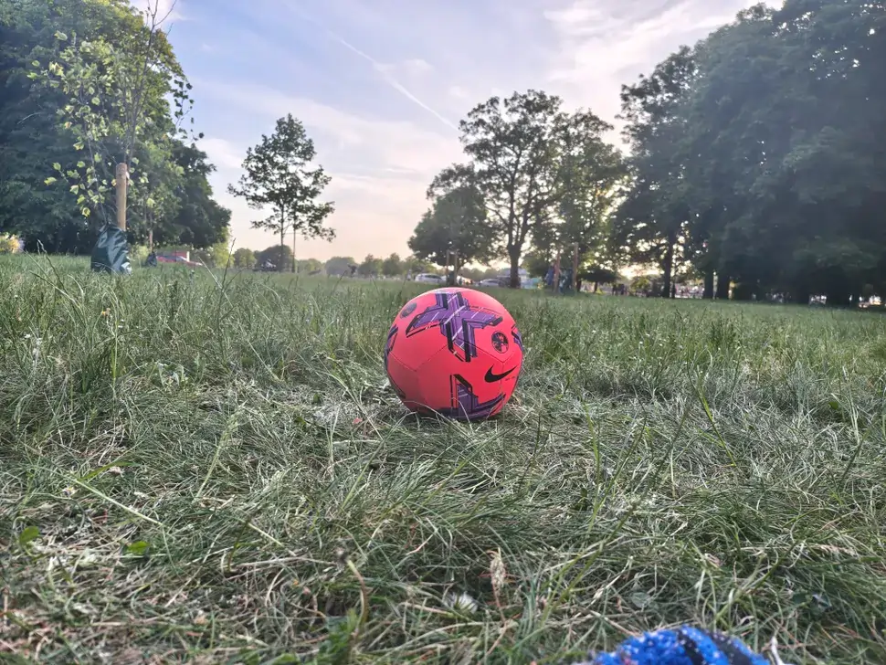 Motorola Edge 60 Pro camera sample
