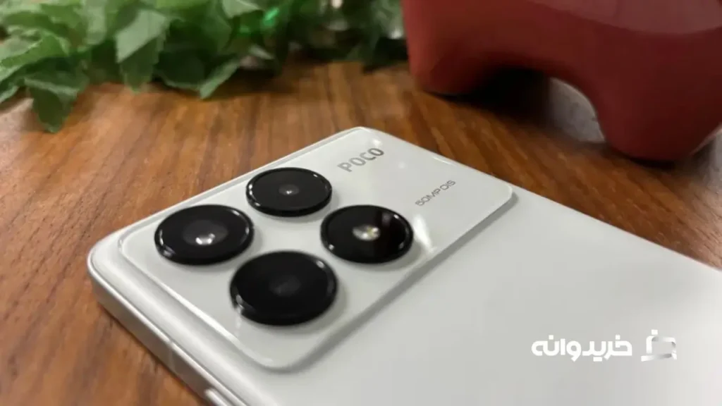 بررسی گوشی پوکو اف 6 پرو 18 Poco F6 Pro camera bump and Poco branding