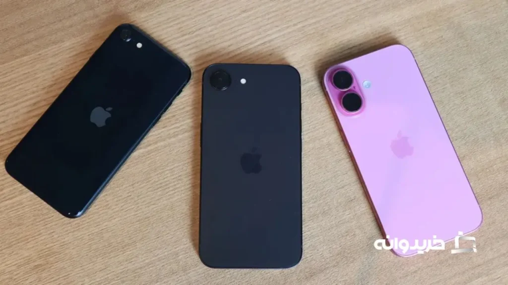 The iPhone 16e (center) with the iPhone 16 (right) and iPhone SE 3 (left).