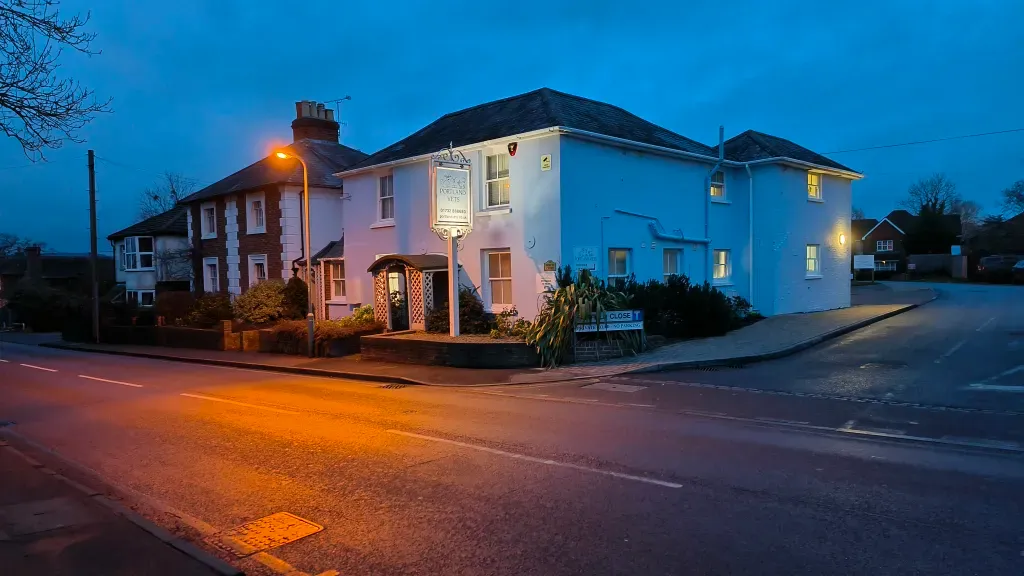 بررسی Oppo Find N2 Flip: دوربین‌ها