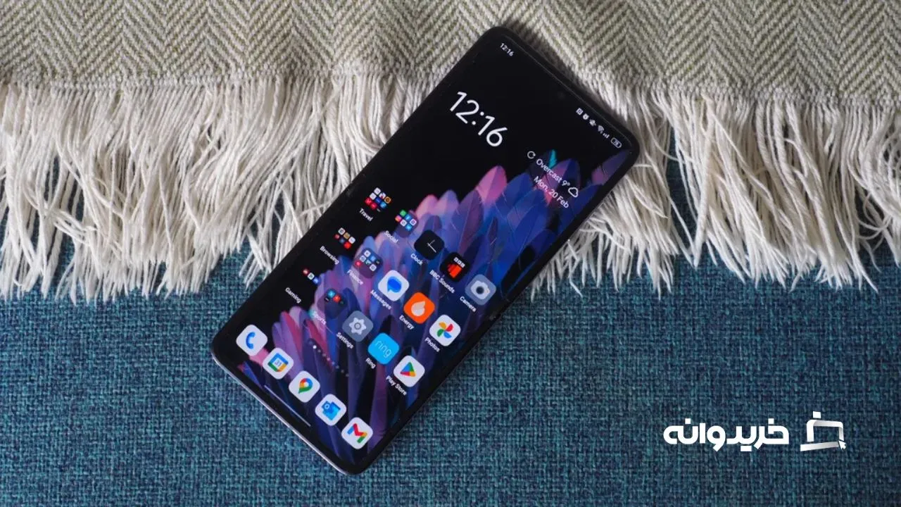 بررسی Oppo Find N2 Flip: طراحی و نمایشگرها