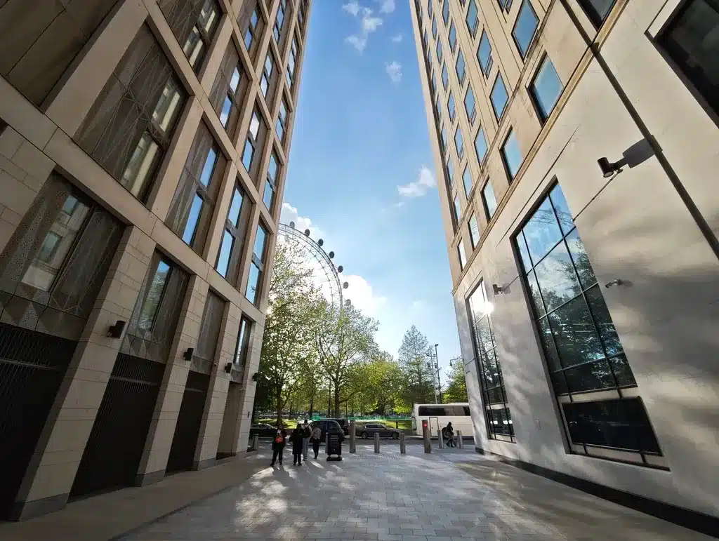 بررسی شیائومی ۱۵: دوربین