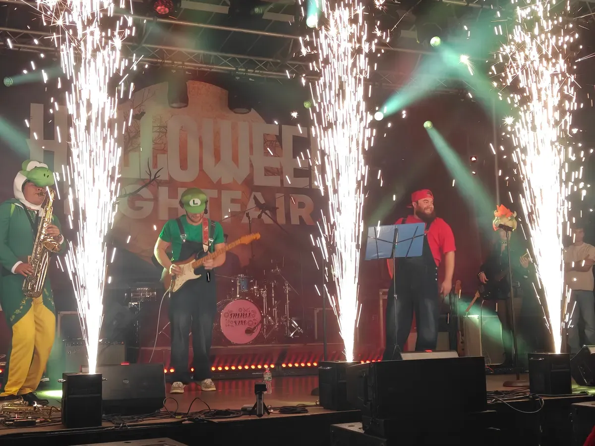 نمونه تصویر دوربین وان پلاس ۱۵