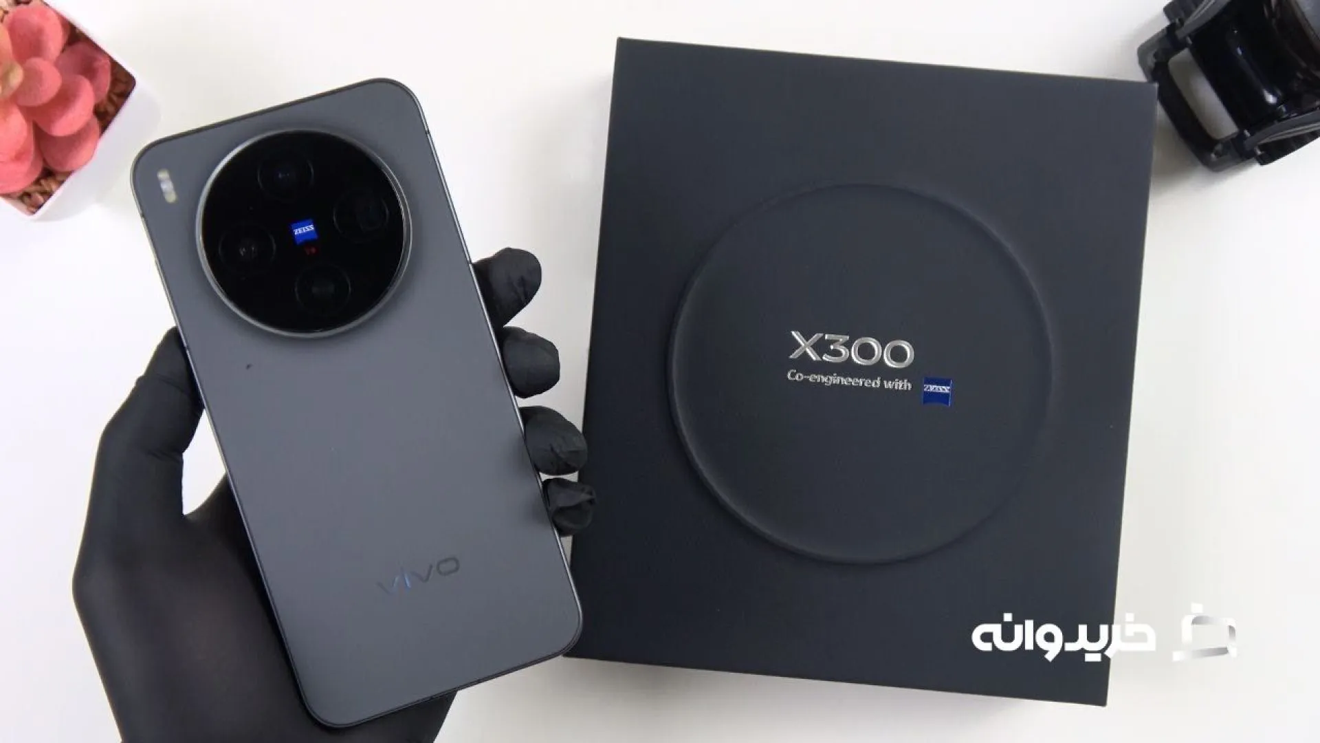 آنباکس گوشی ویوو ایکس 300