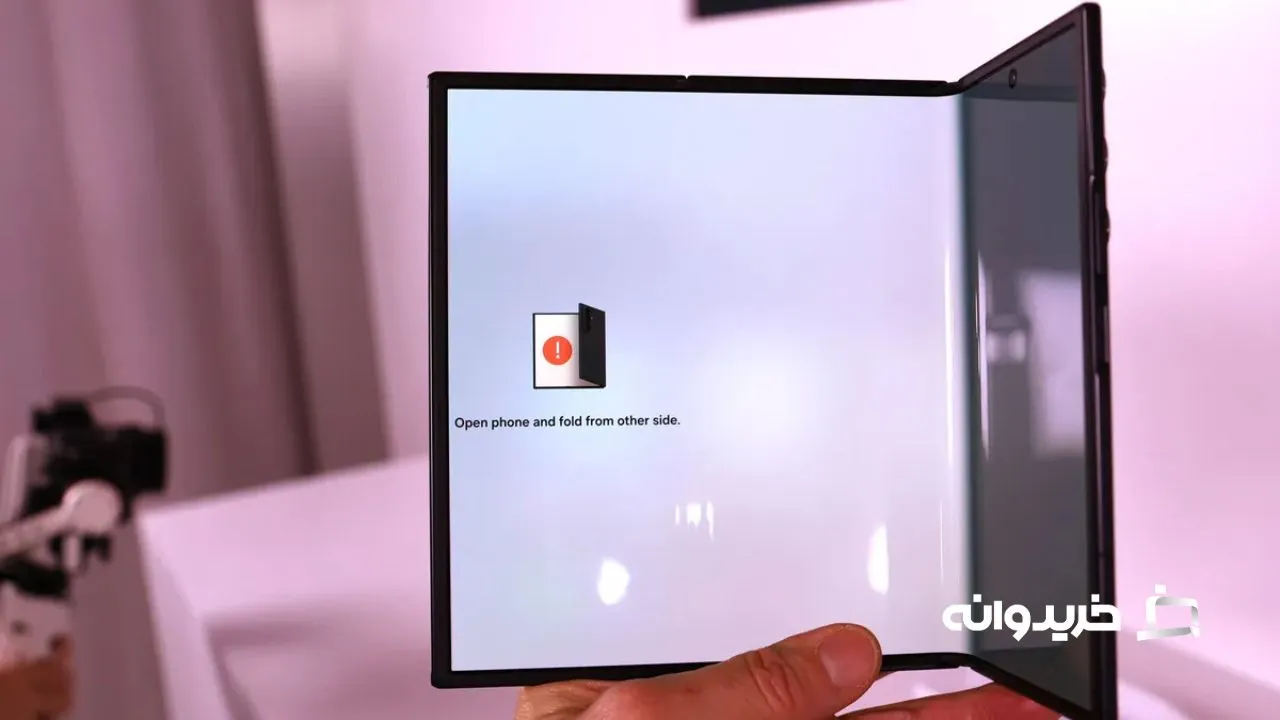 پیش‌نمایش سامسونگ گلکسی زد تری‌فولد: طراحی