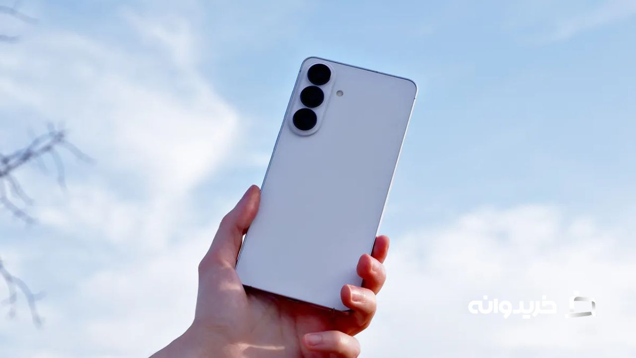 Samsung Galaxy S26 Plus review design